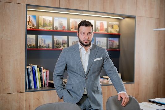 Интервью Анзора Берсирова для газеты «Деловой Петербург»